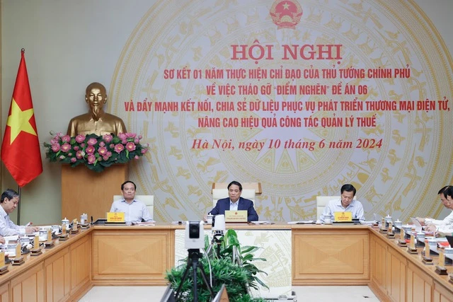 Thủ tướng Phạm Minh Chính và các Phó Thủ tướng.jpg