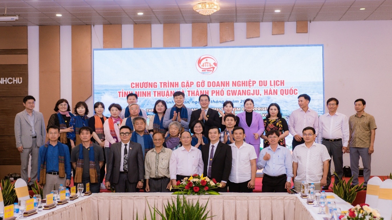 Du lịch Ninh Thuận 6 tháng đầu năm 2024 đã có bước khởi sắc - Ảnh 4.