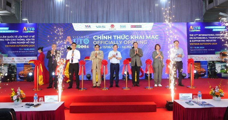 Opening ceremony of Vietnam AutoExpo 2024 - Vietnam.vn