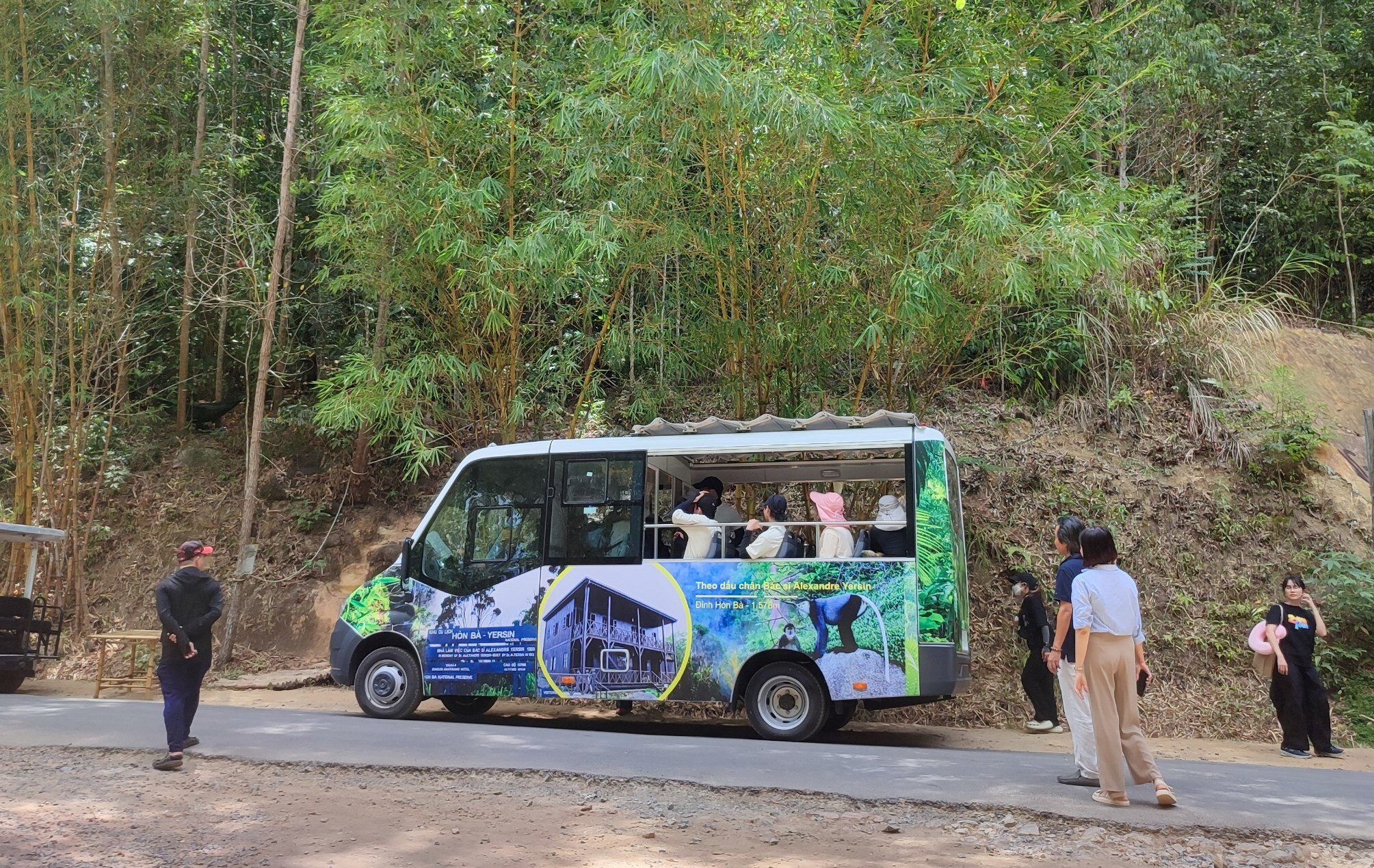 Кханьхоа открывает экскурсию на пик Хон Ба и осмотр дома доктора Йерсина -  Vietnam.vn