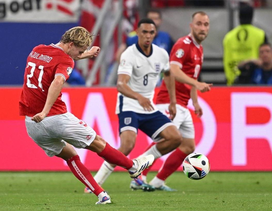 Tuyển Anh đã may mắn có được 1 điểm trước tuyển Đan Mạch. Ảnh: UEFA