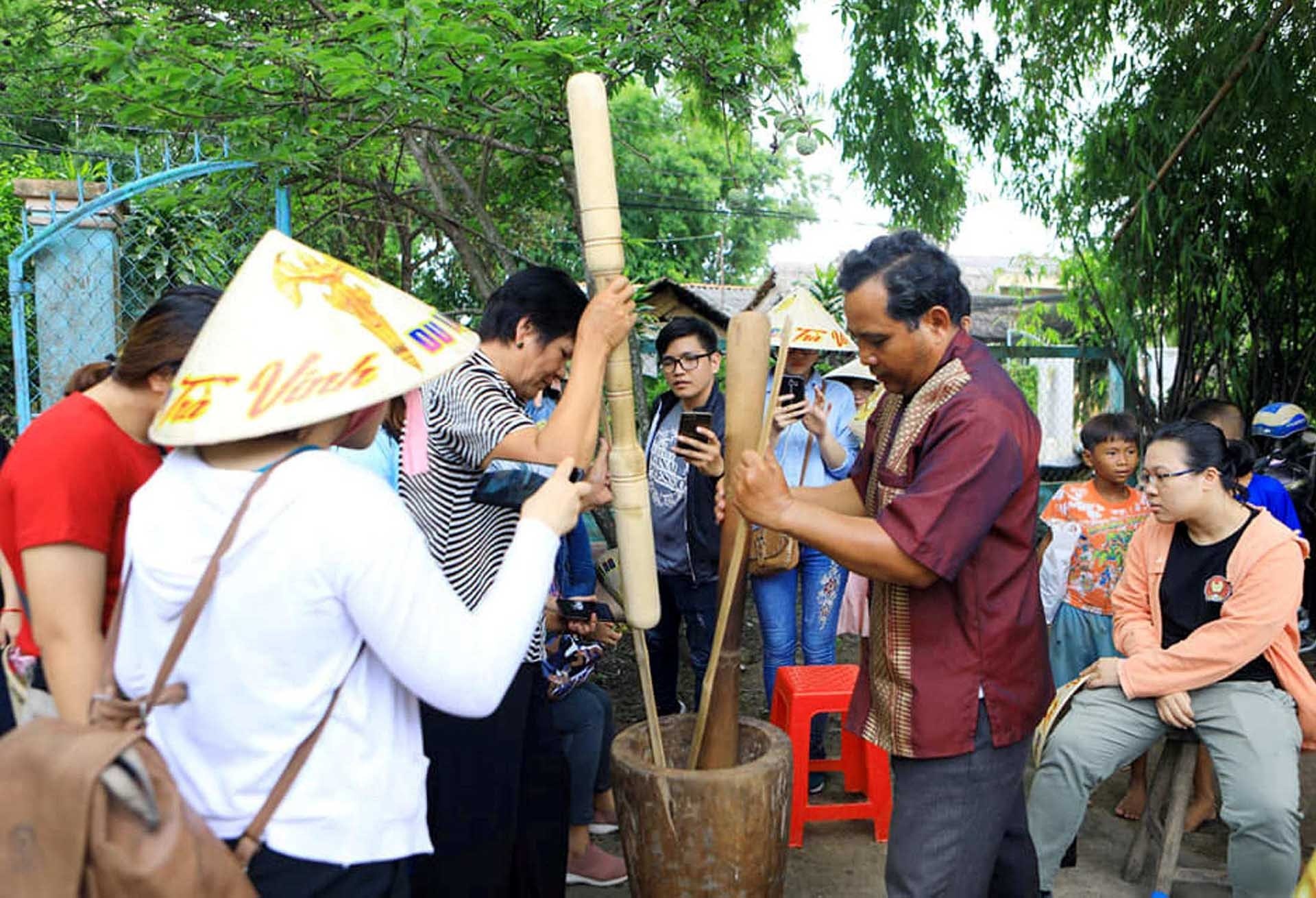 Bảo tồn văn hóa Khmer ở Trà Vinh