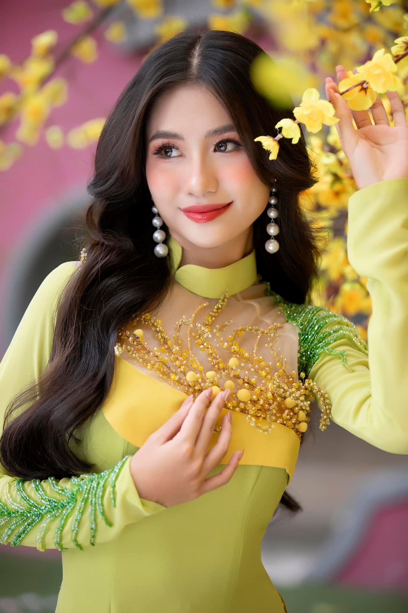 Hoa hậu Nguyễn Thanh Hà: 