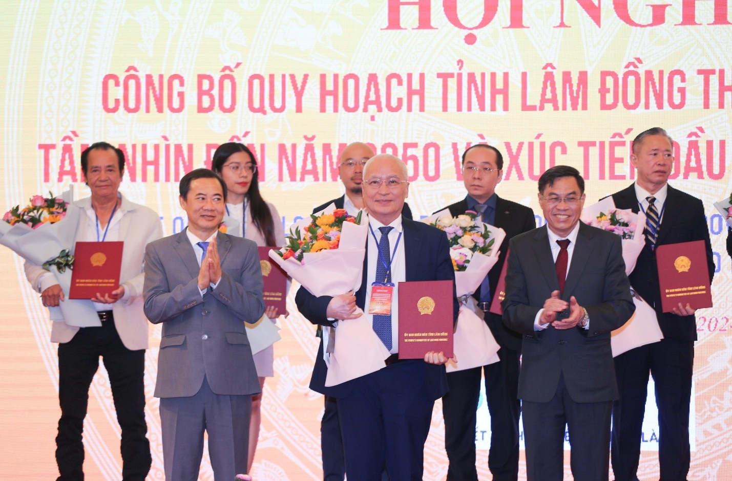 Phát triển kinh tế xanh bền vững cho Lâm Đồng từ góc nhìn của nhà sáng lập Tập đoàn TH- Ảnh 4.