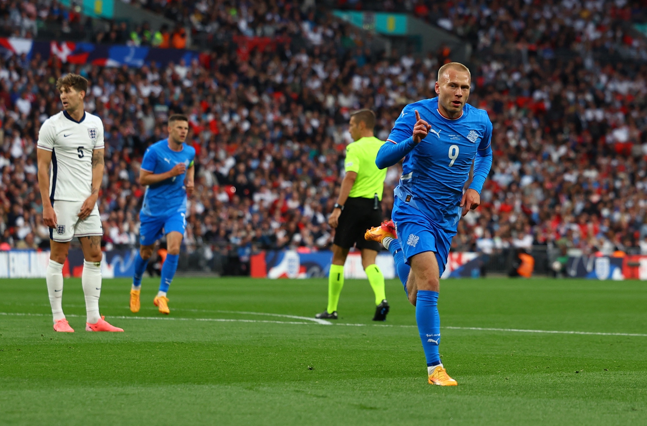 Tuyển Anh thua sốc Iceland, báo động đỏ trước thềm Euro 2024- Ảnh 3.