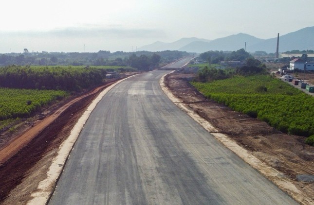 Hiện trạng cao tốc Biên Hòa – Vũng Tàu sau một năm khởi công xây dựng ảnh 6