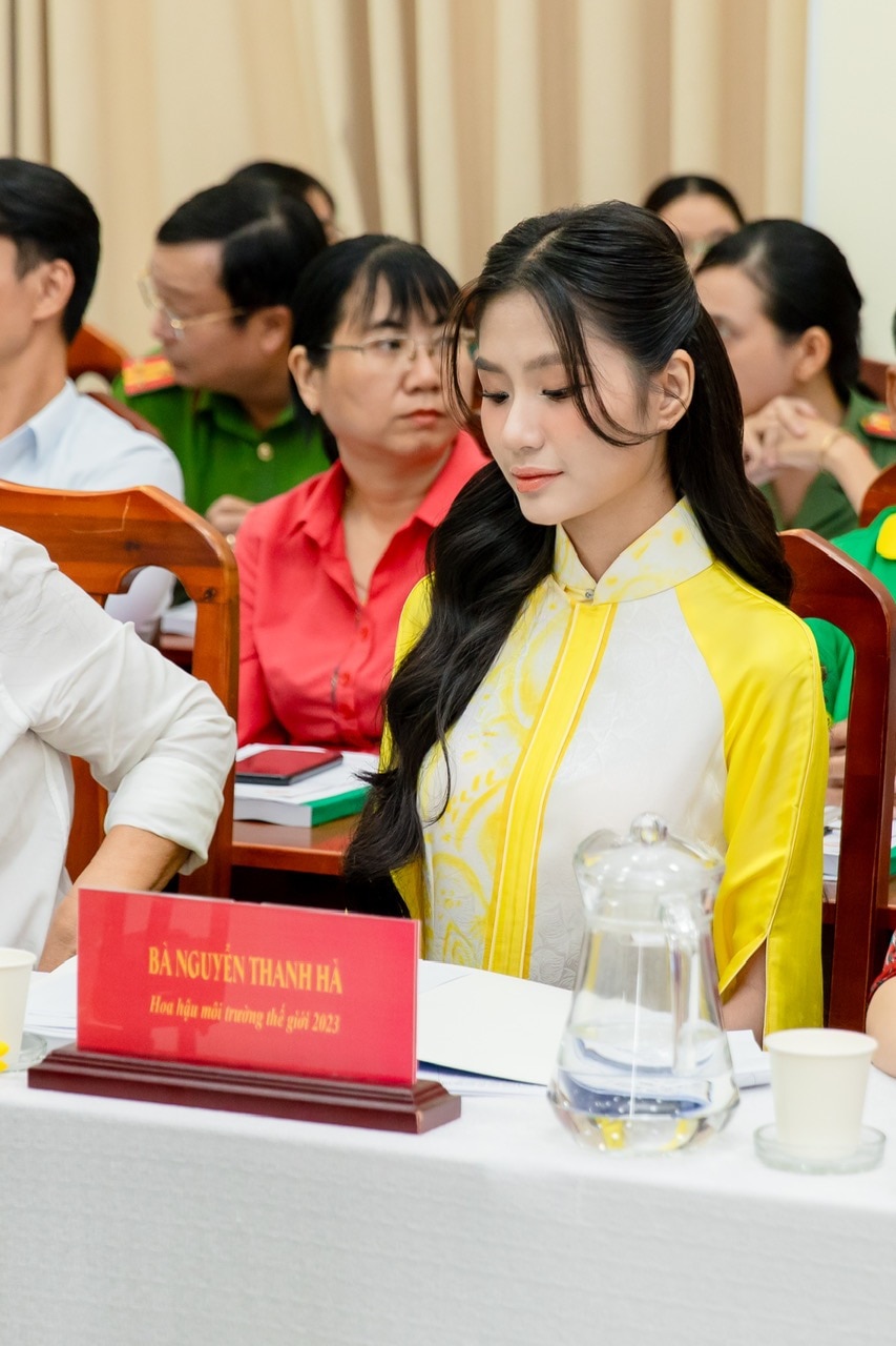 Hoa hậu Nguyễn Thanh Hà lo ngại về việc sử dụng đồ nhựa tại các quán hàng- Ảnh 3.