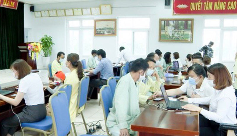Hiệu quả và ý nghĩa nhân văn hỗ trợ đóng BHYT từ ngân sách địa phương ở Lai Châu -0