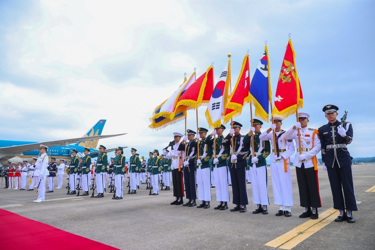 Lễ đón Thủ tướng Phạm Minh Chính thăm chính thức Hàn Quốc - 5