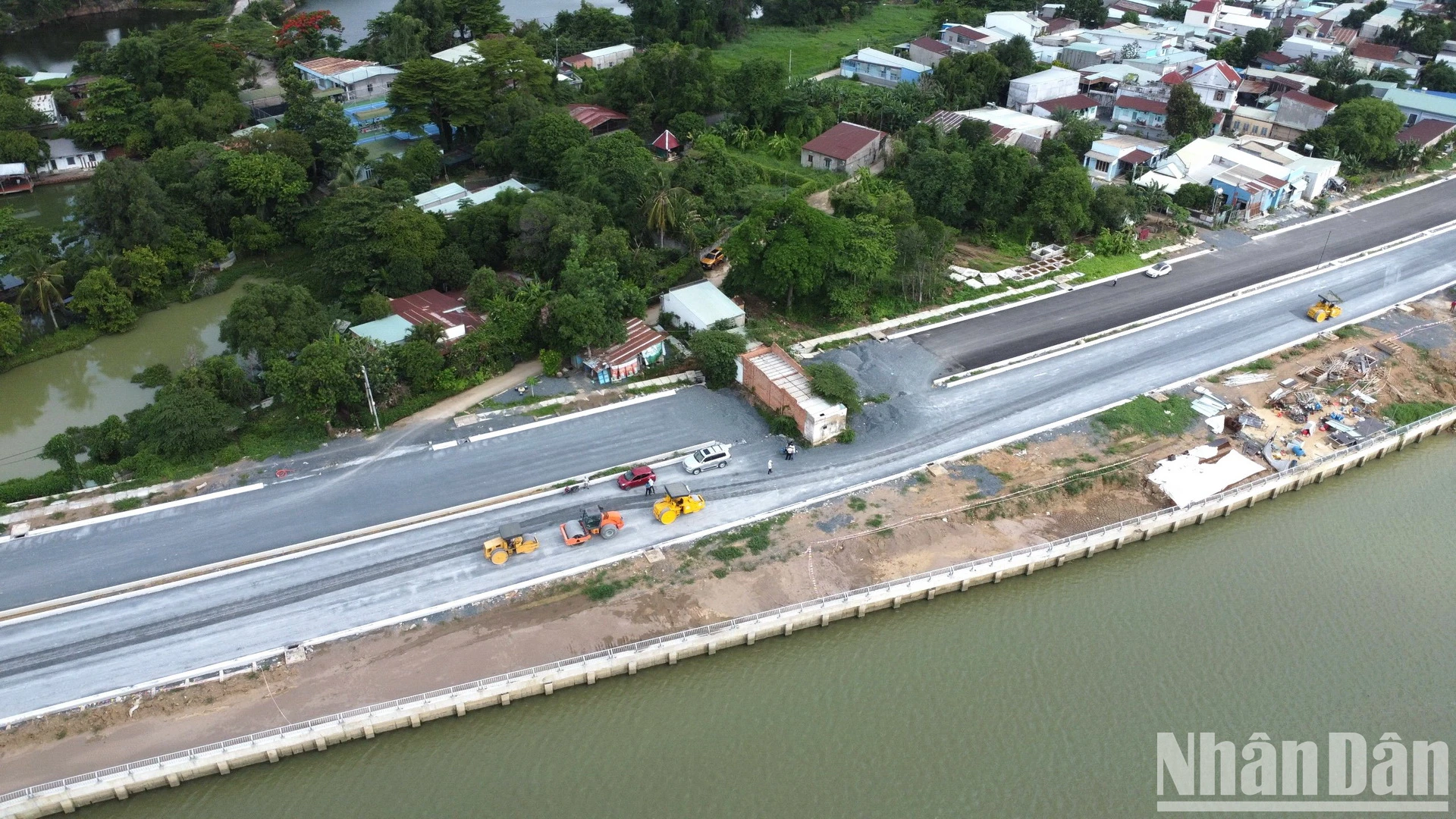 [Ảnh] Ngổn ngang 2 dự án trọng điểm ven sông Đồng Nai ảnh 9