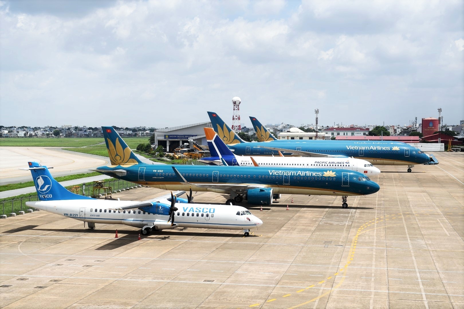 Pacific Airlines khai thác hàng ngày các đường bay giữa Tp Hồ Chí Minh và Hà Nội, Đà Nẵng, Chu Lai với tổng số 6-8 chuyến bay từ ngày 26/6