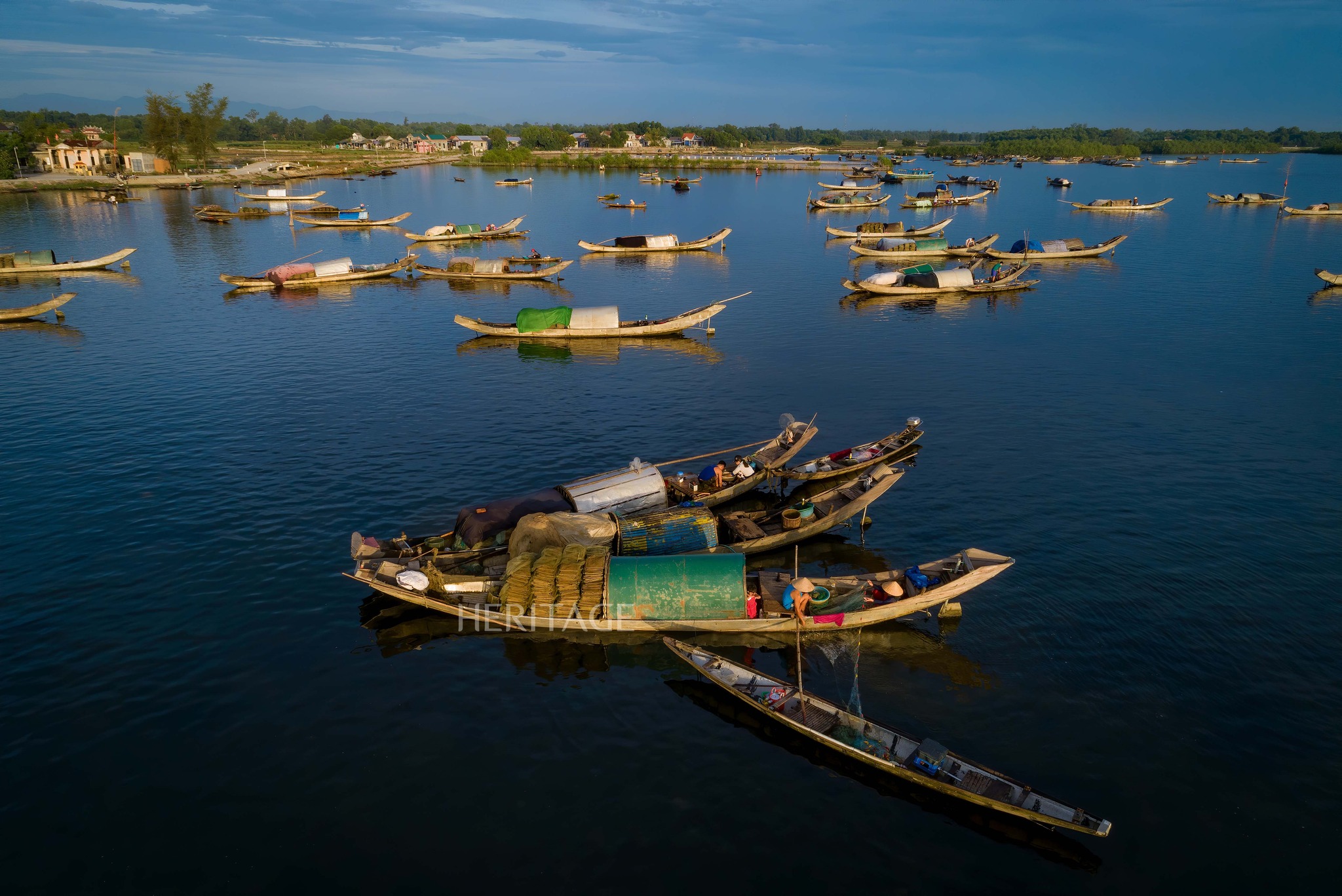 Вниз по лагуне Тамзянг - Vietnam.vn