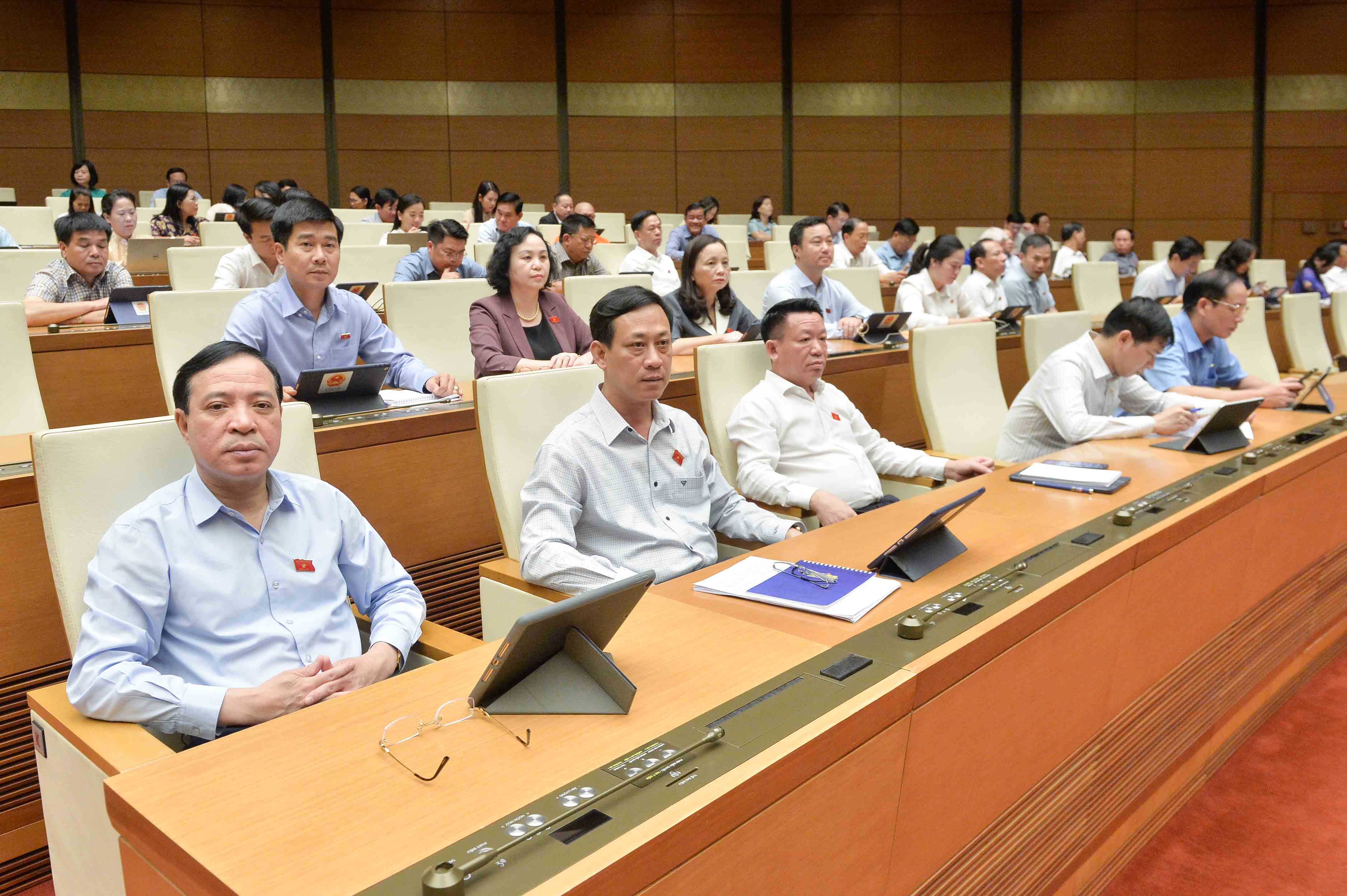 ĐBQH Trần Văn Thức (Thanh Hóa): Cần chính sách tập trung hơn cho việc phát triển tiềm năng của tỉnh Nghệ An -0