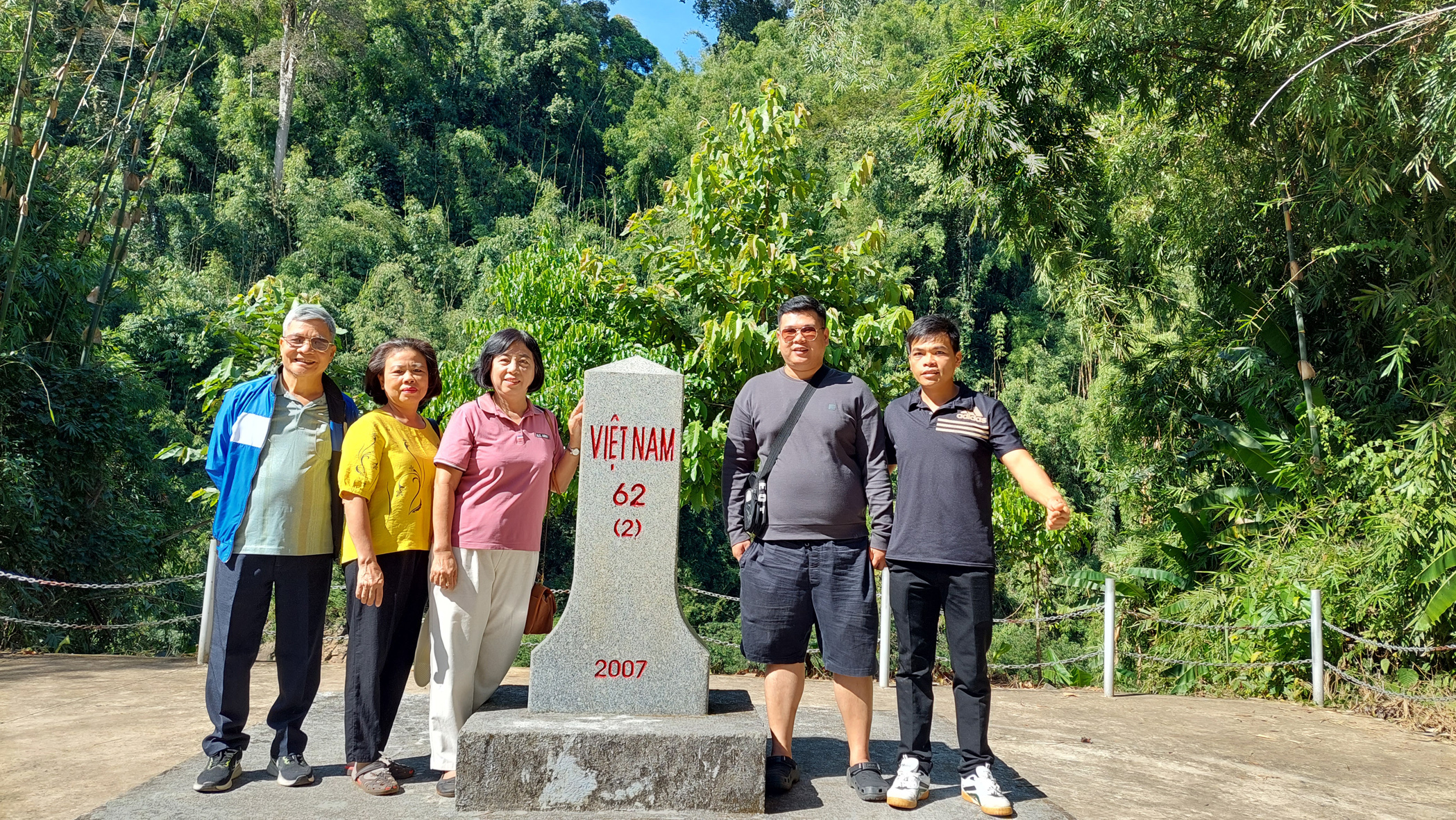 Прикоснитесь к природе Карта Бу Зиа - Vietnam.vn