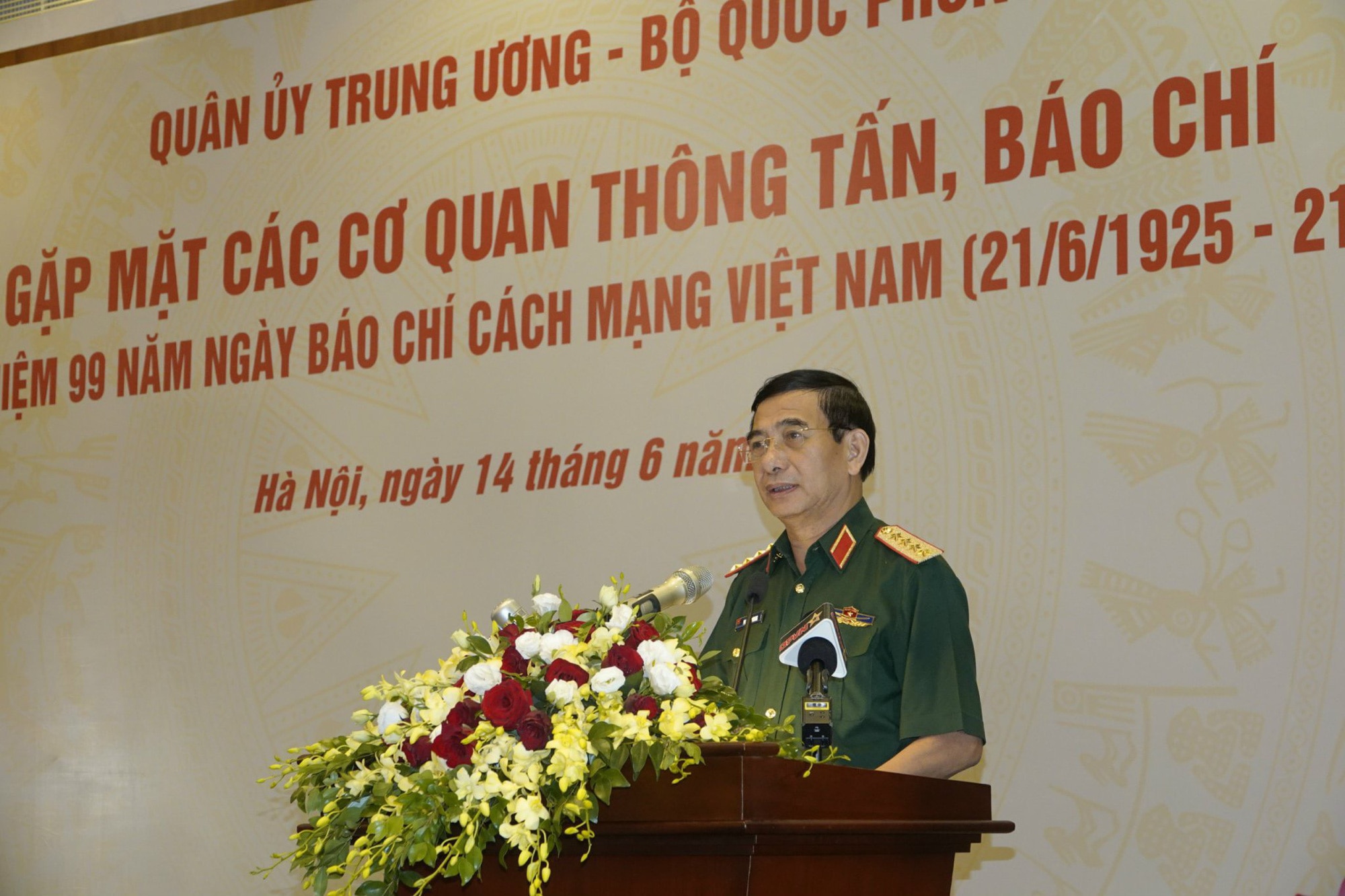 Đại tướng Phan Văn Giang phát biểu tại buổi gặp mặt - Ảnh: THỤY DU