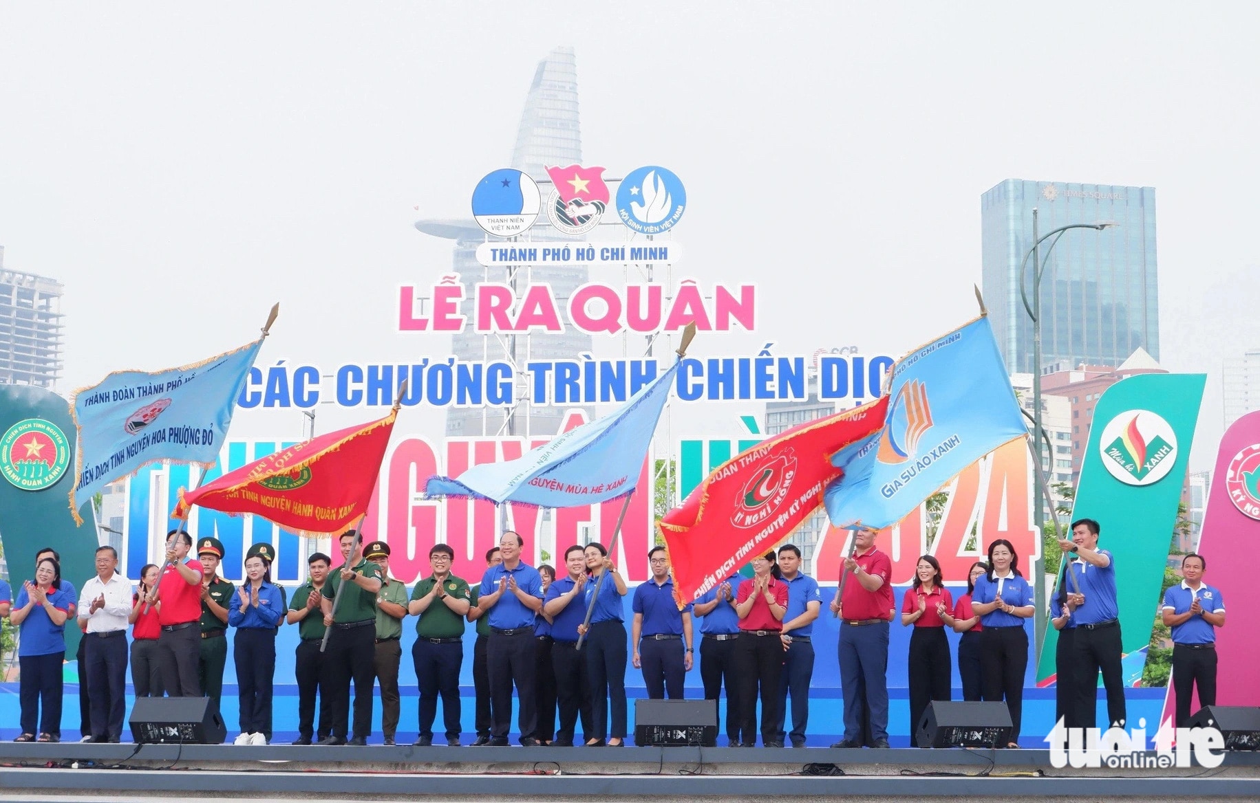 Lễ ra quân các chương trình, chiến dịch tình nguyện hè 2024 tại công viên bờ sông Sài Gòn (TP Thủ Đức) - Ảnh: KIM ANH