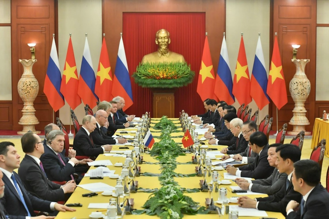 Chuyên gia quốc tế nói gì về kết quả chuyến thăm Việt Nam của Tổng thống Putin?