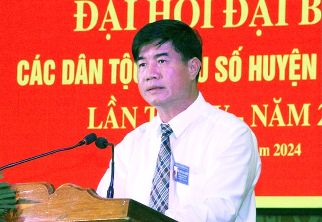 Phó Chủ tịch UBND tỉnh Đắk Lắk Nguyễn Thiên Văn phát biểu chỉ đạo Đại hội