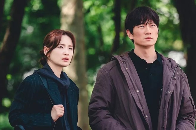 Điểm cộng trong phim “Mối liên kết bí ẩn” của “ông hoàng rating” Ji Sung