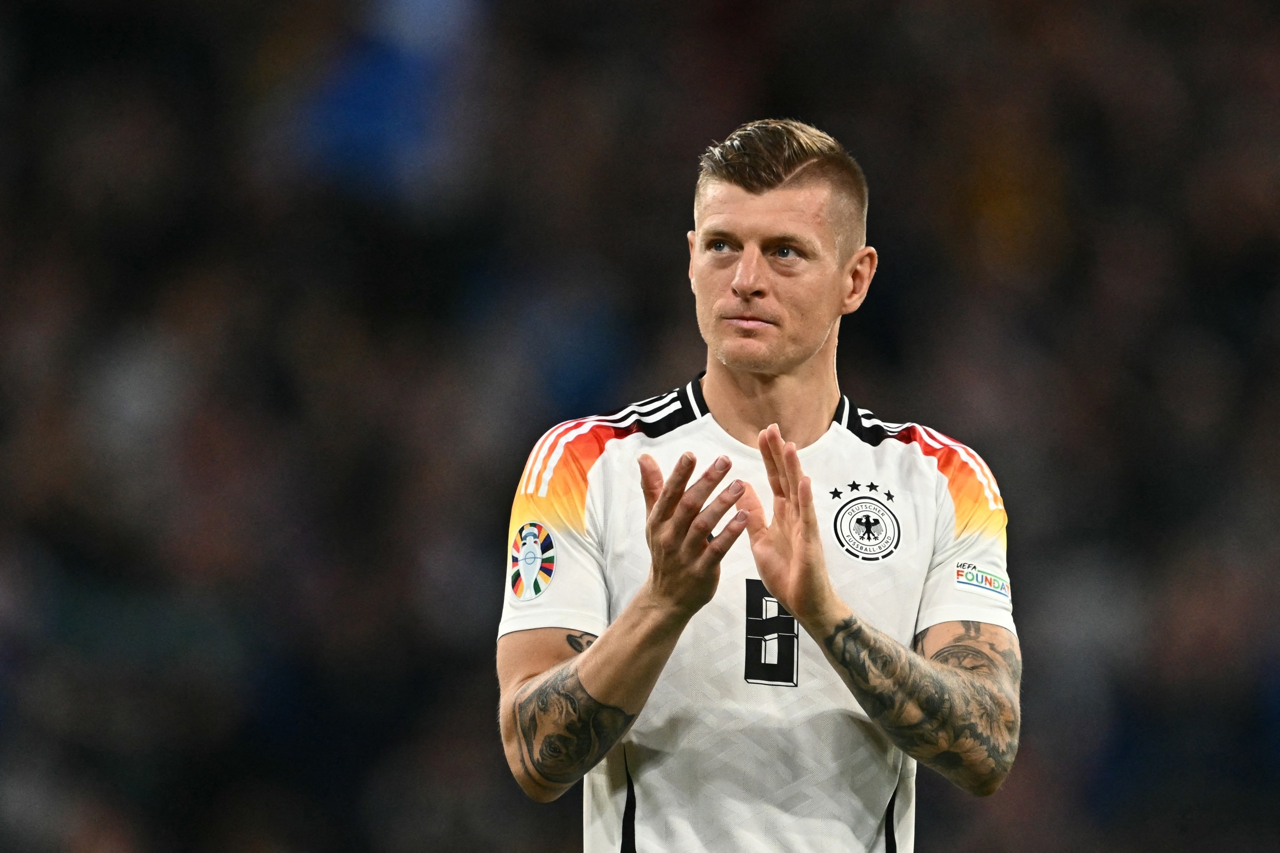 Đội tuyển Đức thấp thỏm lo cho Toni Kroos- Ảnh 1.
