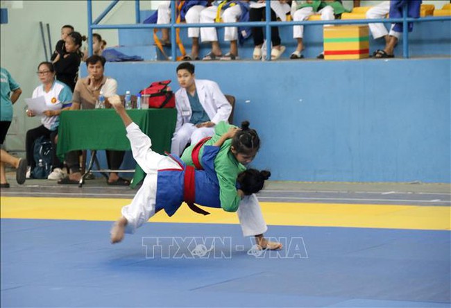 Gần 500 VĐV tham gia Giải vô địch trẻ Kurash quốc gia lần đầu tiên tại Bình Thuận - Ảnh 1.