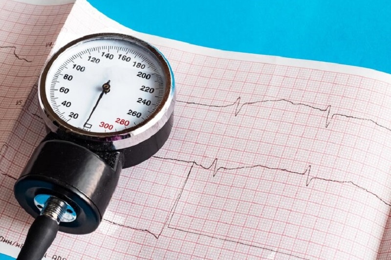 Bệnh tim mạch và cao huyết áp là yếu tố nguy cơ cao đối với đột quỵ