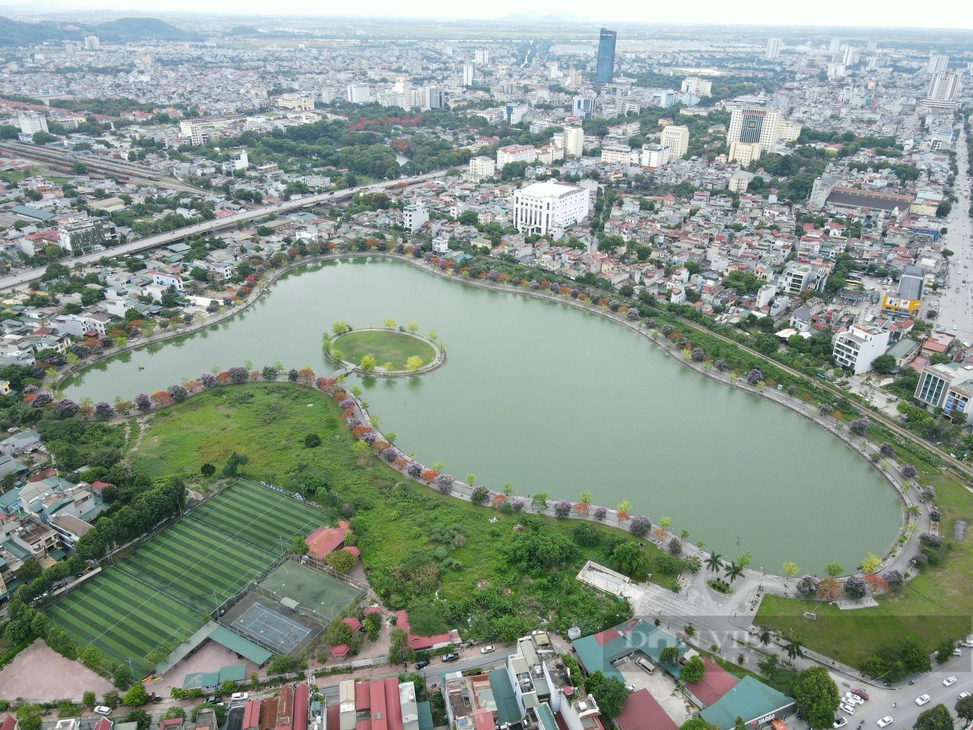 Hồ Đồng Chiệc - 