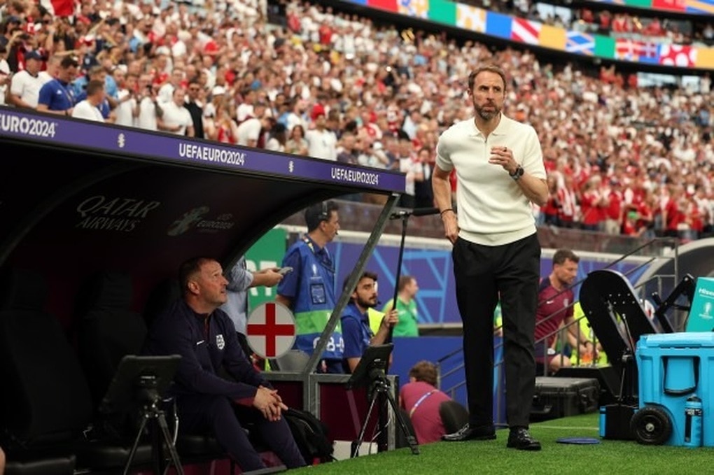 Huyền thoại Alan Shearer: Tuyển Anh đá quá tệ trước Đan Mạch - 1