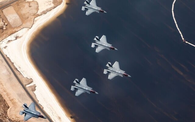 Khoe mua 25 chiến đấu cơ tàng hình F-35, Israel muốn đập tan tin đồn 'cơm chẳng lành canh chẳng ngọt' với Mỹ