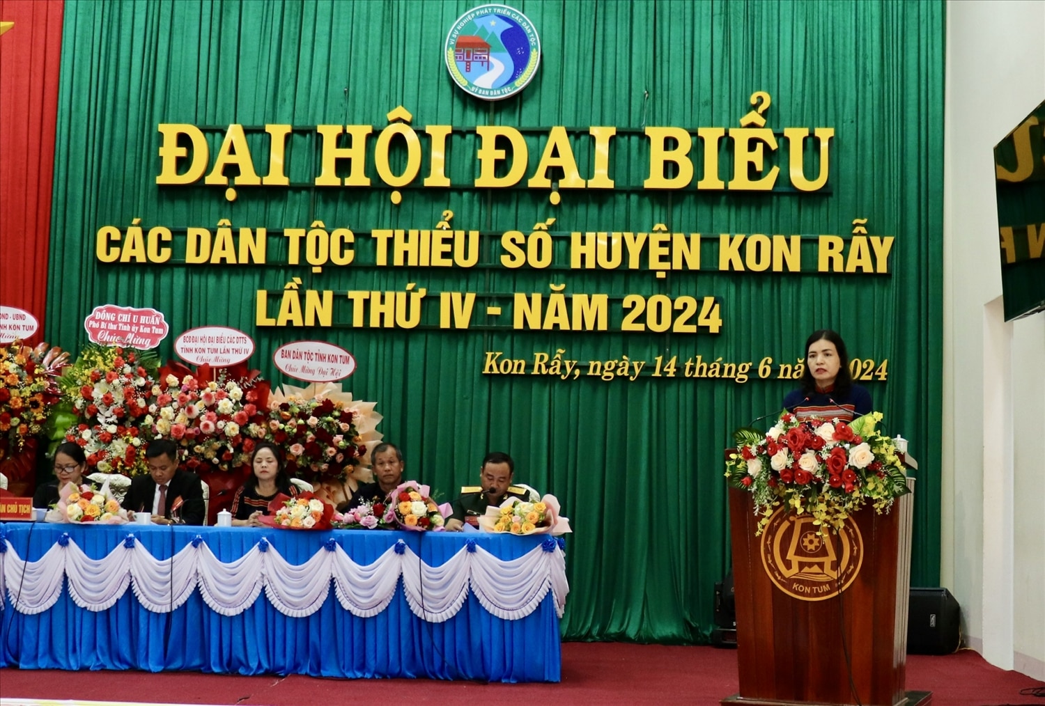 Phó Chủ tịch UBND tỉnh Kon Tum Y Ngọc phát biểu chỉ đạo tại Đại hội