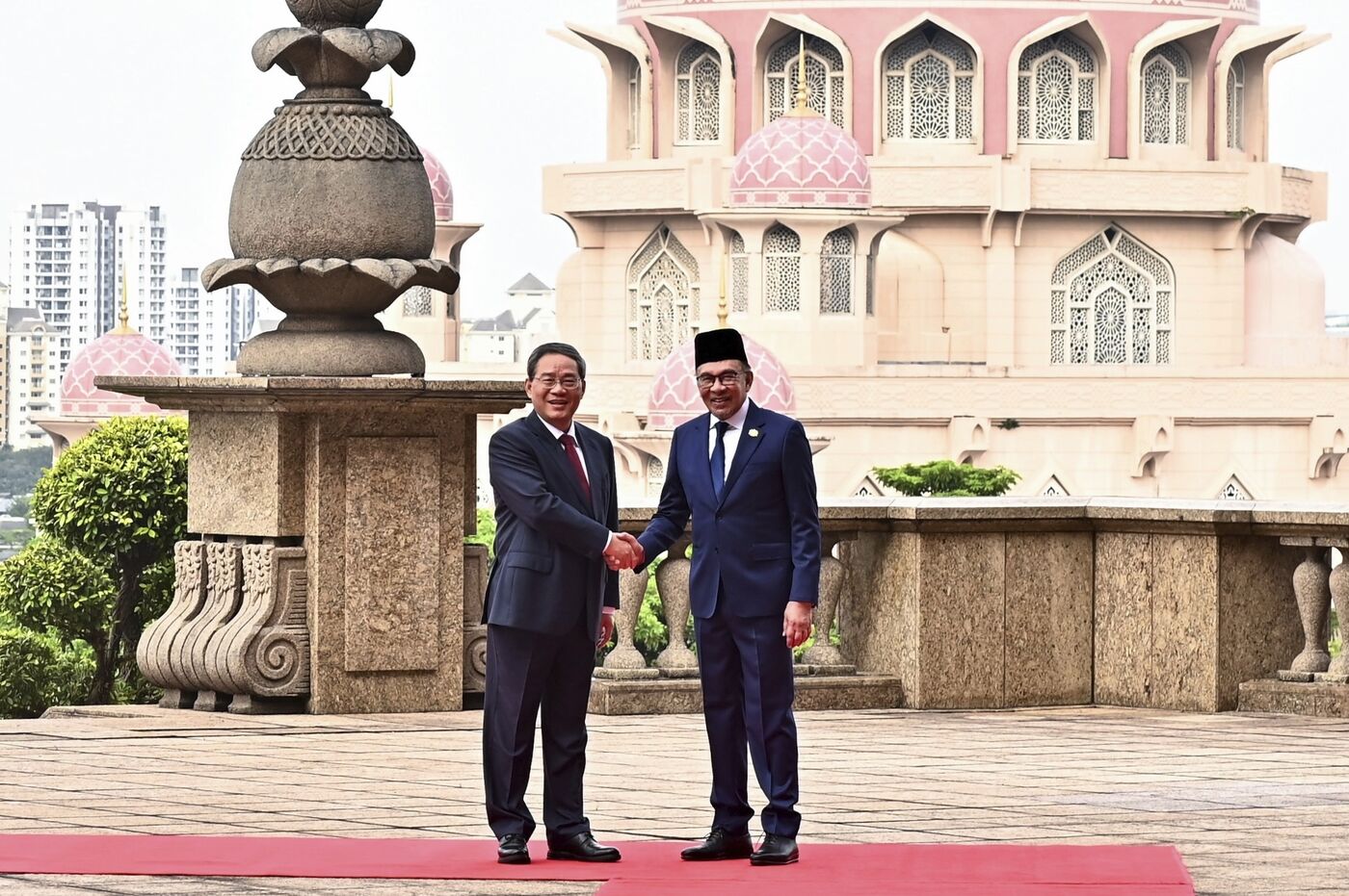 Thế giới - Malaysia muốn Trung Quốc hỗ trợ nỗ lực gia nhập BRICS
