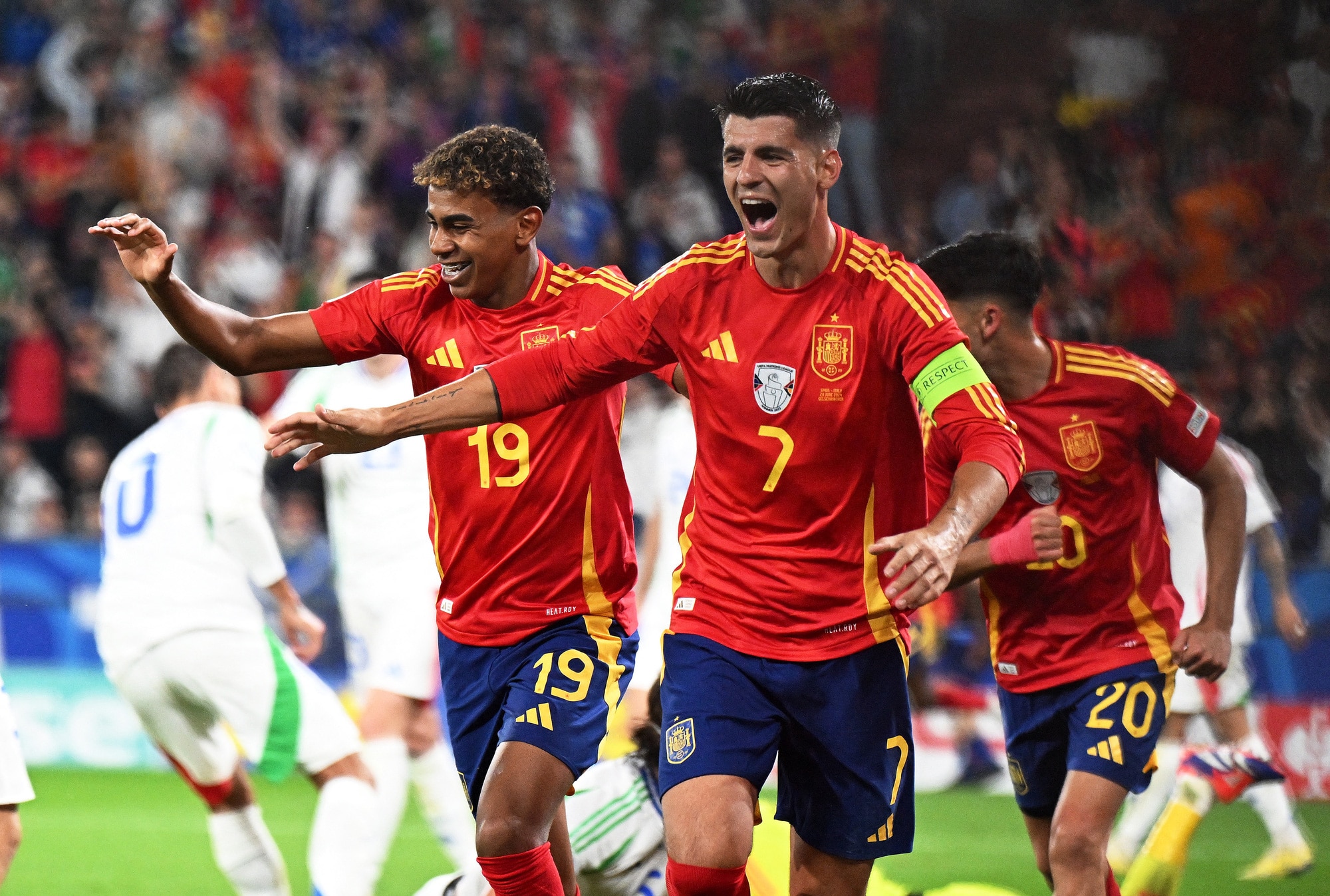 Euro 2024 score calculator Spain wins big over Albania Vietnam.vn