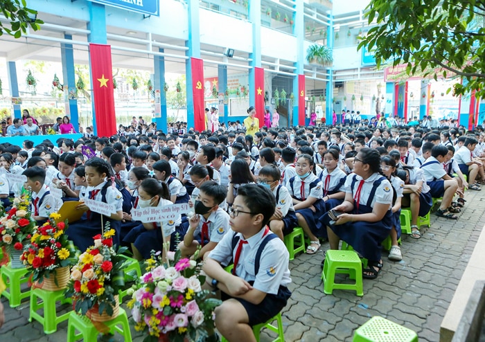 Mỗi năm tăng khoảng 25.000 học sinh các cấp, TP Hồ Chí Minh gặp khó khăn trong xây dựng trường lớp -0