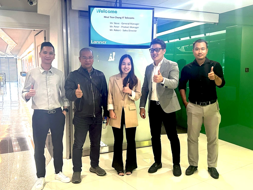 Đại diện Công ty Nhất Tiến Chung với quyết tâm phân phối Edge AI tại thị trường Việt Nam