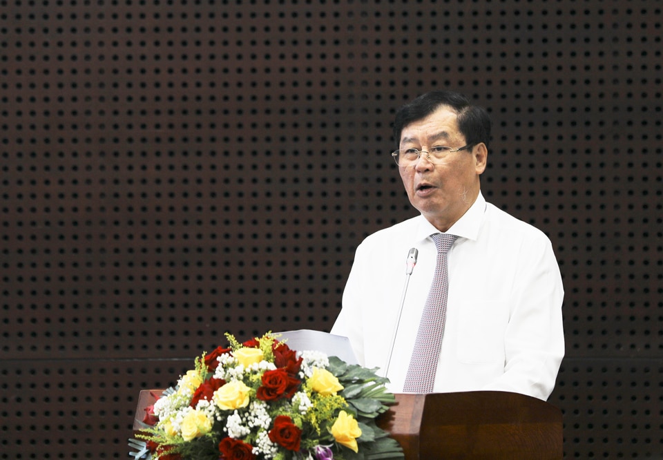 TS Trần Công Phàn phát biểu tại hội thảo.