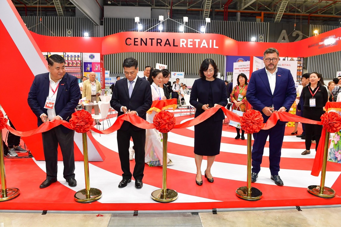 Central Retail Việt Nam phối hợp cùng Bộ Công Thương lần đầu tiên quảng bá tổng thể ngành hàng cà phê Việt Nam ra thế giới