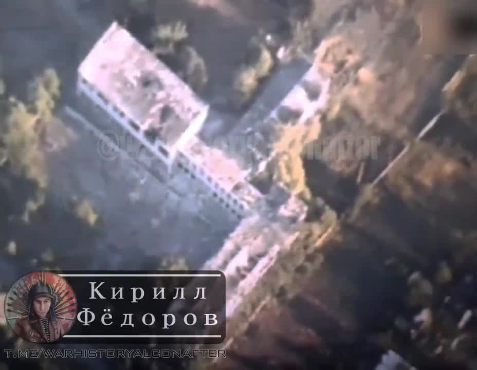 Thế giới - Siêu tên lửa “cánh cụp cánh xòe” Kh-38 Nga tấn công sở chỉ huy Ukraine