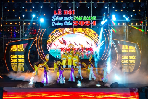 Lễ hội "Sóng nước Tam Giang" được tổ chức tại huyện Quảng Điền