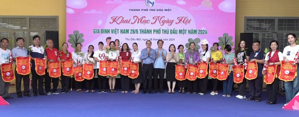 Khai mạc Ngày hội Gia đình Việt Nam 2024 tại TP Thủ Dầu Một.