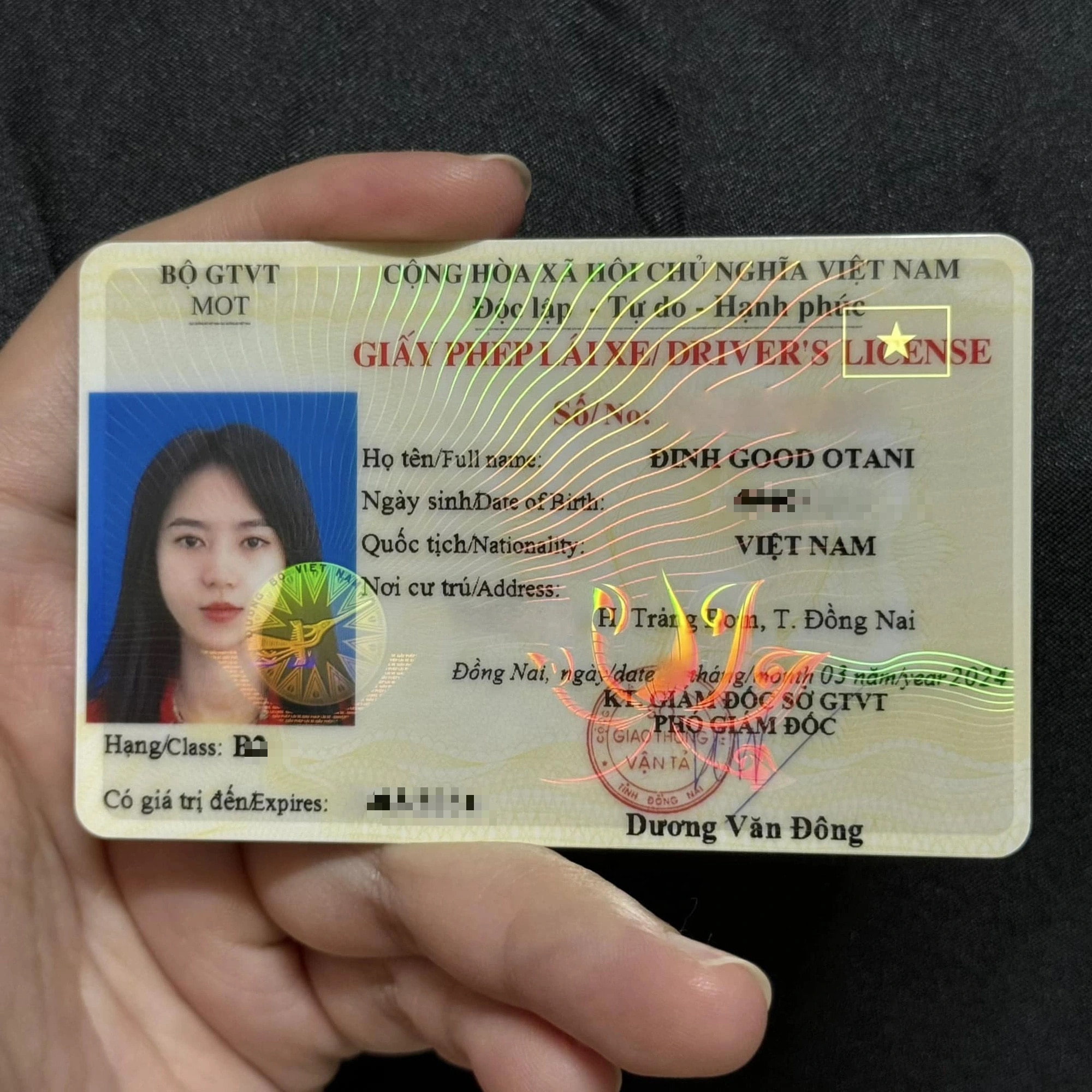 Vì cái tên quá lạ nên đi đến đâu Đinh Good Otani cũng trở nên đặc biệt, nhiều người còn nghĩ cô là con lai, người nước ngoài - Ảnh: NVCC