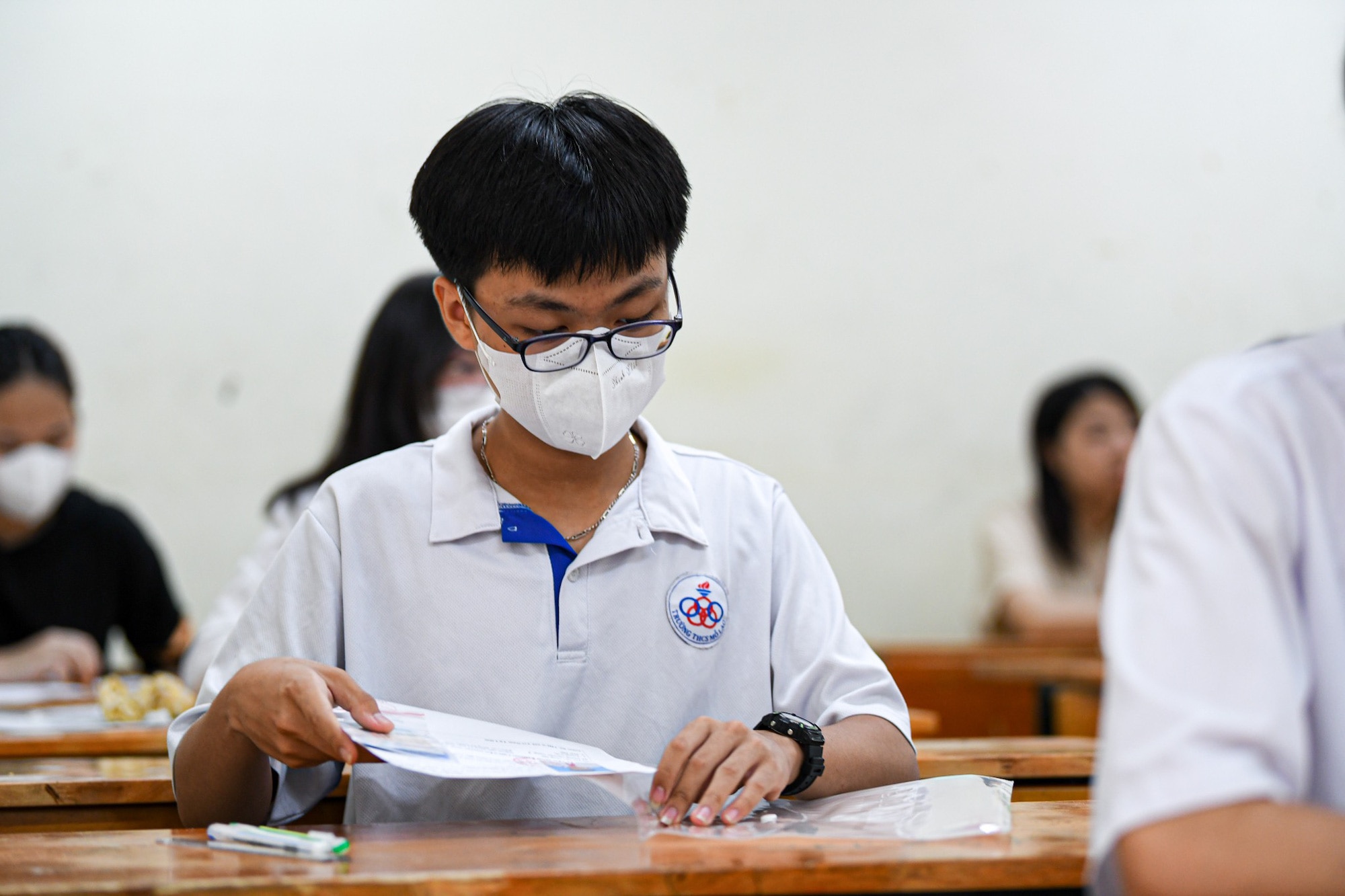 Thí sinh dự thi vào lớp 10 Hà Nội năm 2023 - Ảnh: NAM TRẦN