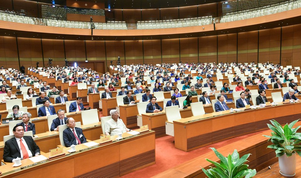 Các đại biểu tham dự phiên bế mạc Kỳ họp thứ 7, Quốc hội khóa XV - Ảnh: Quochoi.vn