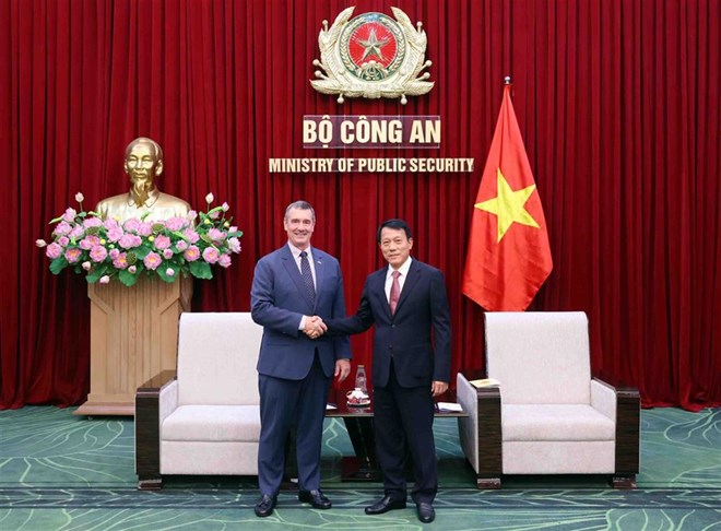 Thượng tướng Lương Tam Quang tiếp Giám đốc Cơ quan An ninh vận tải Mỹ