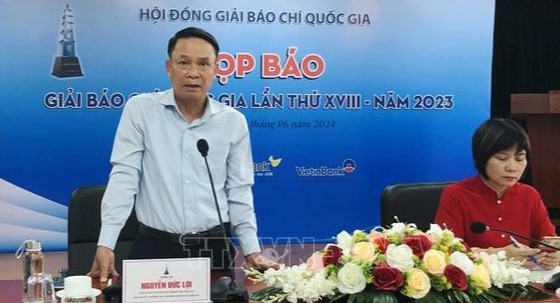 Ông Nguyễn Đức Lợi, phó chủ tịch thường trực Hội Nhà báo Việt Nam, phó chủ tịch Hội đồng Giải Báo chí Quốc gia phát biểu - Ảnh: TTXVN