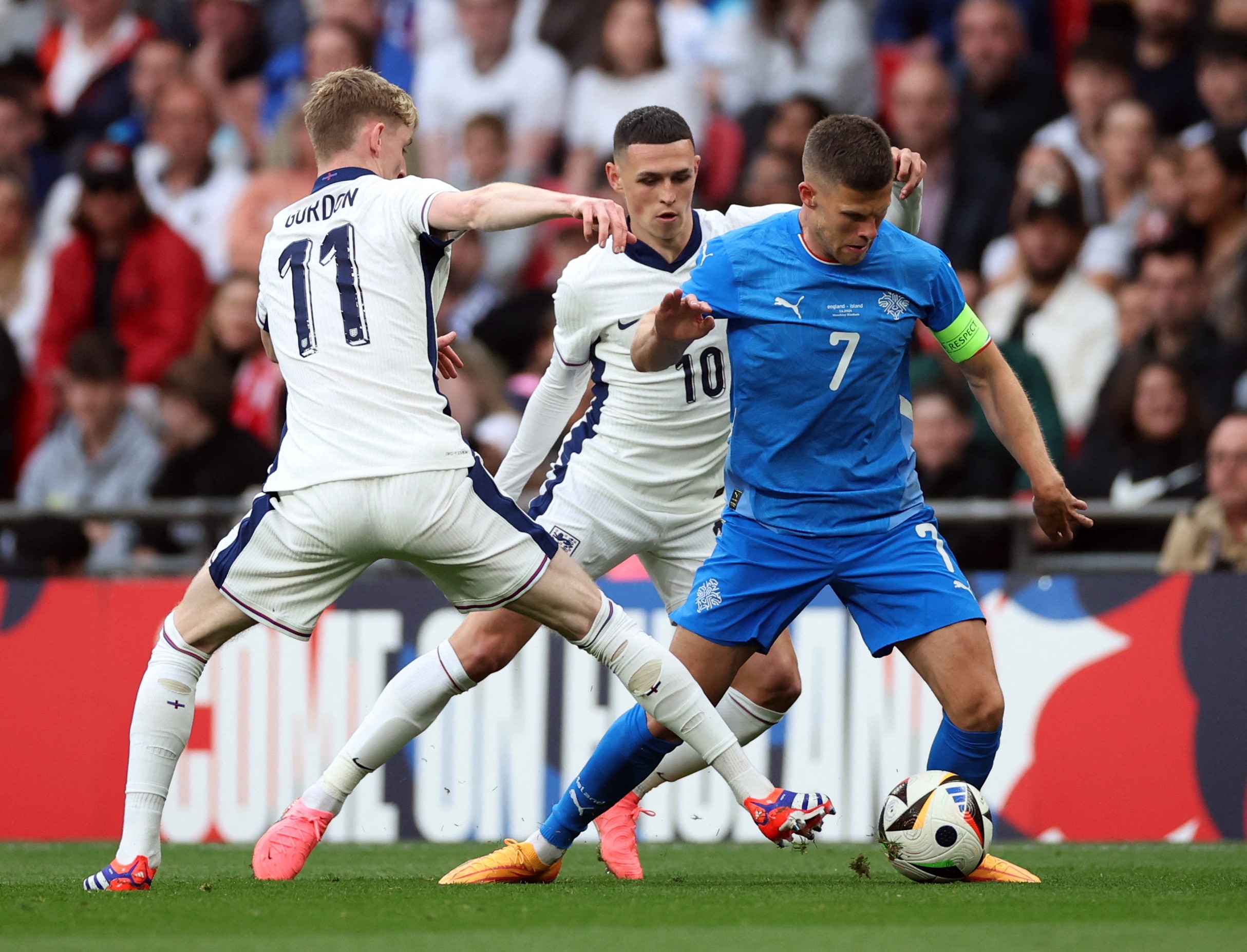 Tuyển Anh thua sốc Iceland, báo động đỏ trước thềm Euro 2024- Ảnh 1.