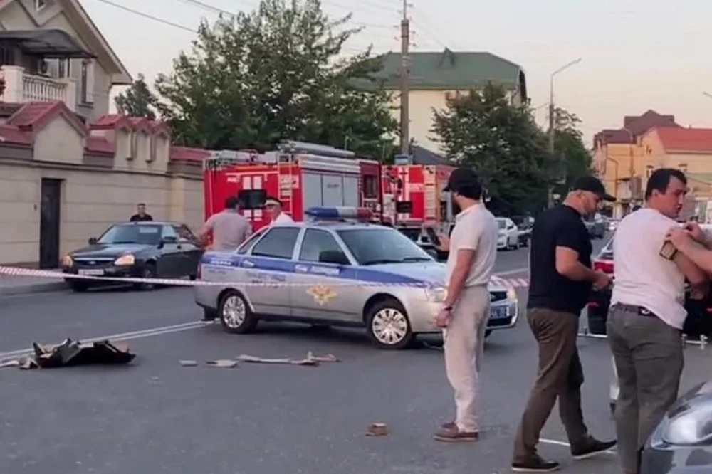Hiện trường vụ khủng bố ở Dagestan: Ảnh: RIA Novosti