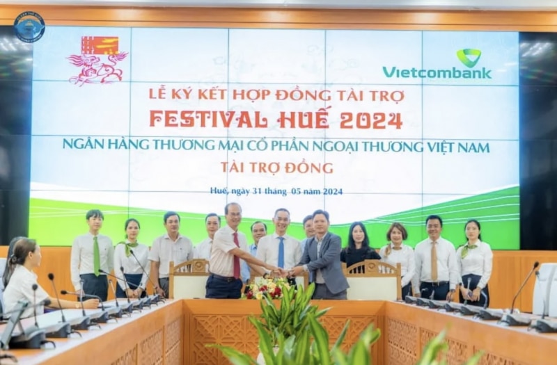 Vietcombank đồng hành cùng Festival Huế 2024
