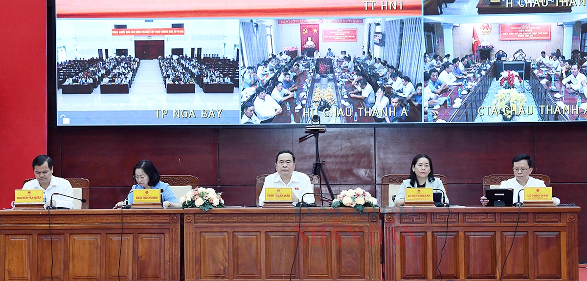 Chủ tịch Quốc hội Trần Thanh Mẫn tiếp xúc cử tri tại tỉnh Hậu Giang -0