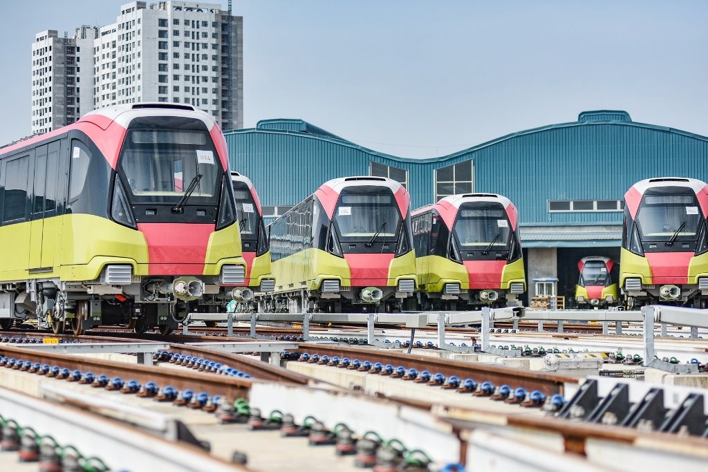 Cận cảnh siêu dự án metro Hà Nội lỡ hẹn 13 lần, tàu vẫn xếp kho ảnh 9