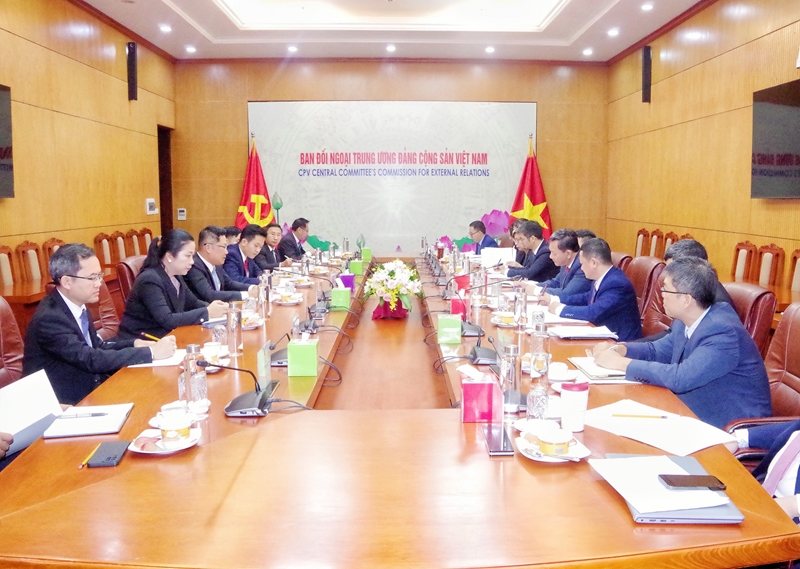 Strengthening foreign affairs between the two countries Vietnam ...